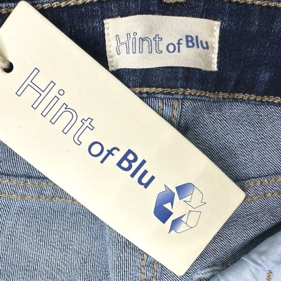 Hint of Blu High Rise Wide Leg Jeans - 26” Waist - Picture 5 of 6